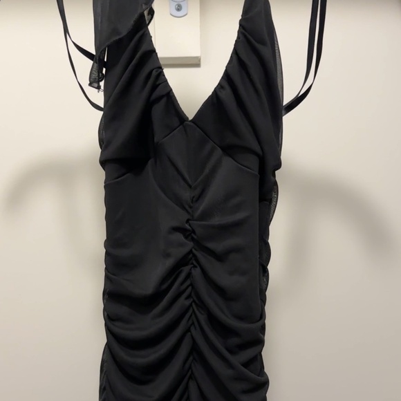 Le Chateau Formal Dress - Picture 1 of 1